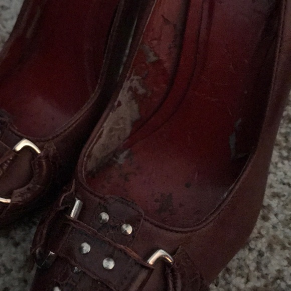 Carlos Santana red pumps - Picture 3 of 6